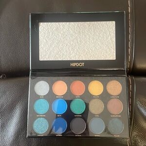Hipdot Pressed Eyeshadow Palette